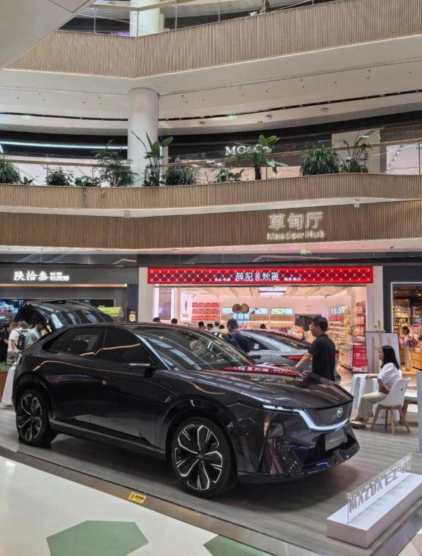 卷疯的新能源SUV里,马自达EZ-60偏要走一条文艺路线?