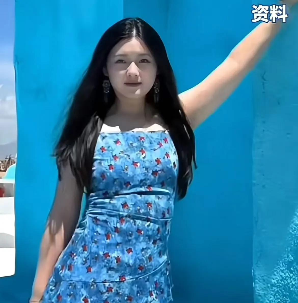 撞脸大S走红女生删除露脸视频