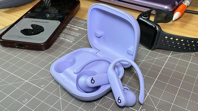 苹果 iOS 26 增强 Powerbeats Pro 2 耳机心率监测